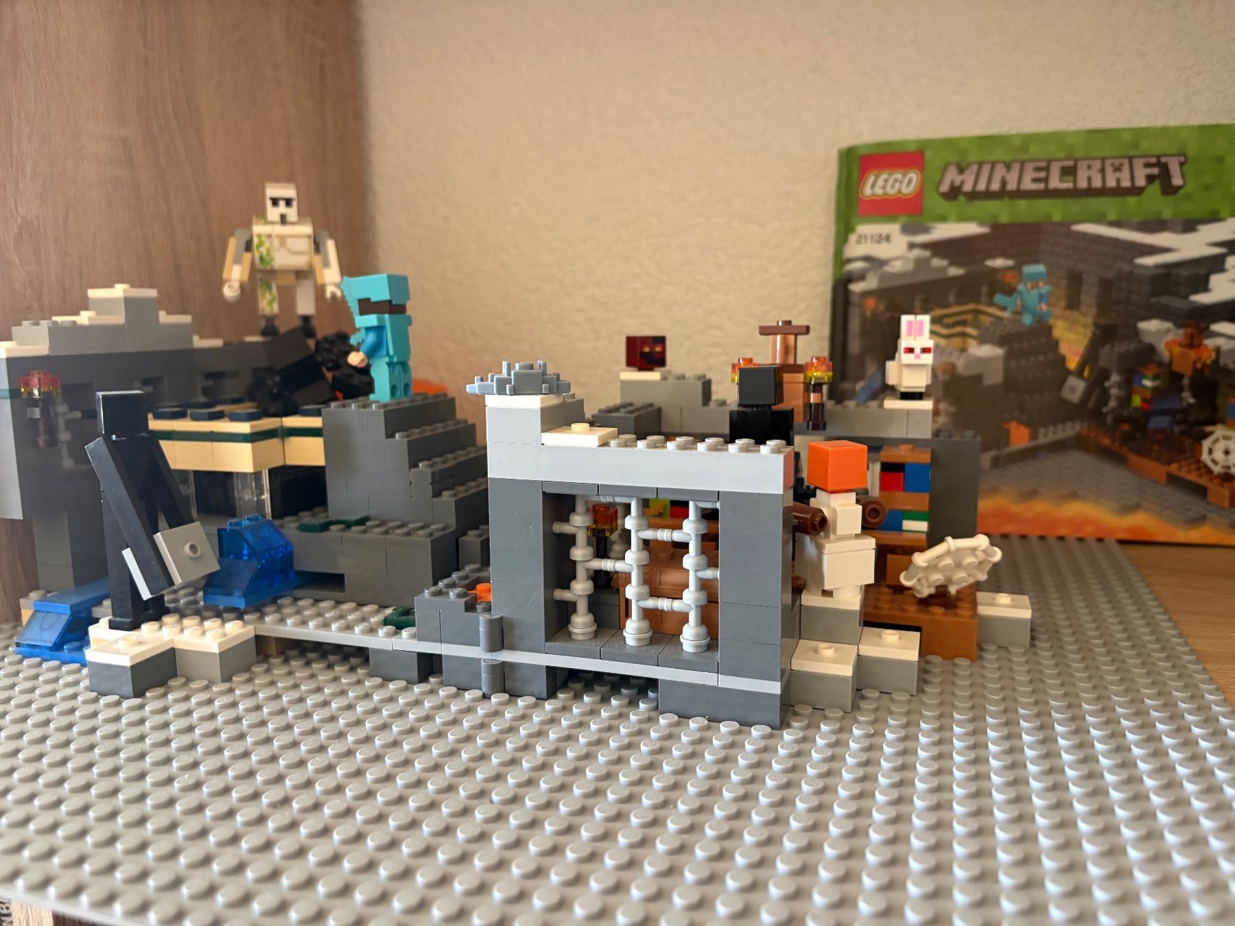 Lego Kit di costruzioni: Pack LEGO MineCraft avec 2 plaques lego – Usato da Echallens venduto da brice09 2