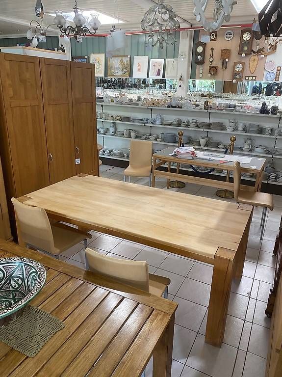 Tavoli: Esstisch aus Massivholz – Usato da Neuhausen am Rheinfall venduto da galleria13 4