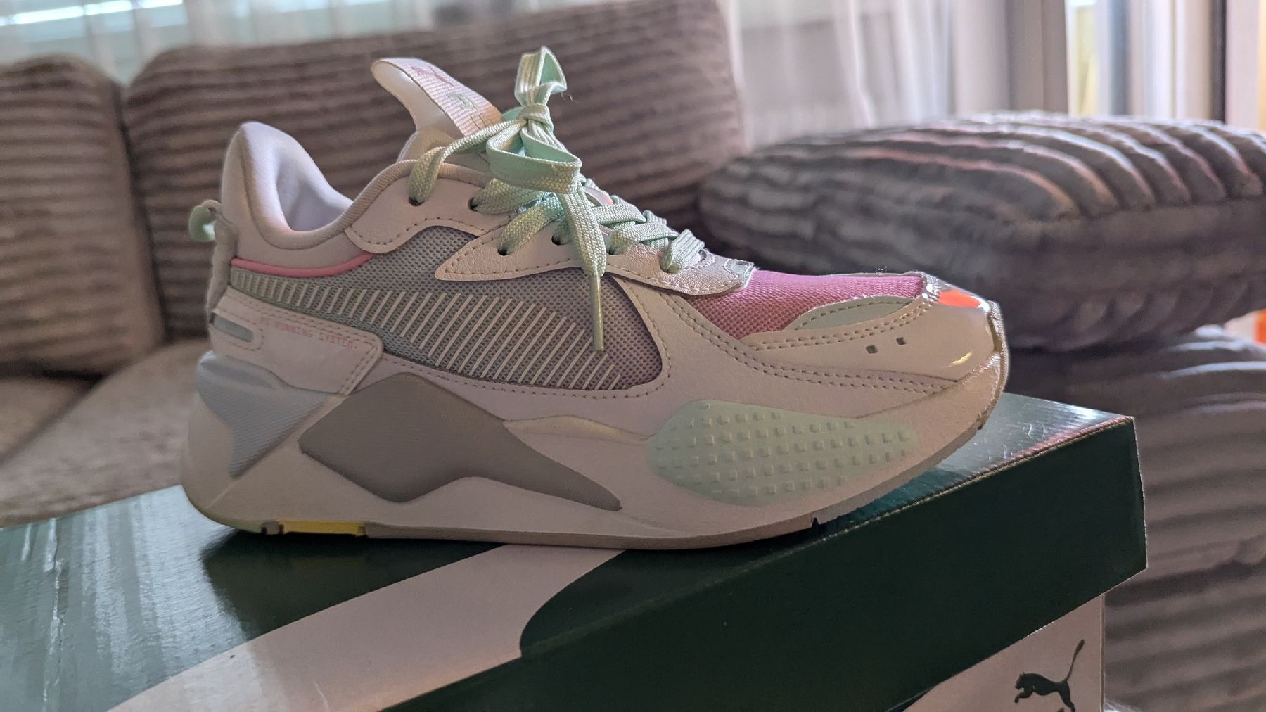 Puma Damenschuhe: Puma Sneaker. Gr.36 – Gebraucht aus Winterthur von losa_p966 2