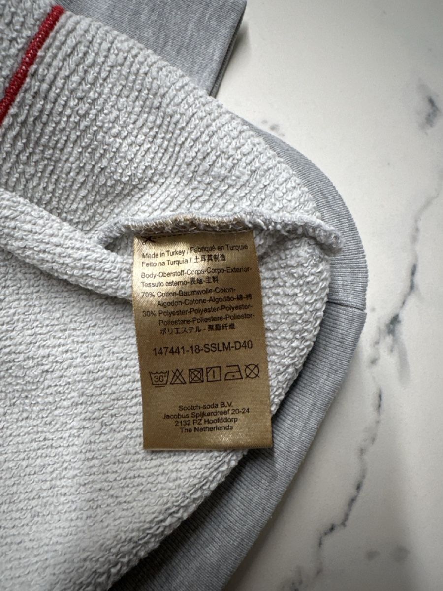 Maison Scotch Pullover & Sweatshirts: Scotch & Soda Pullover Herz-Muster grau Grösse L – Gebraucht aus Pfäffikon SZ von kar_98bt 4