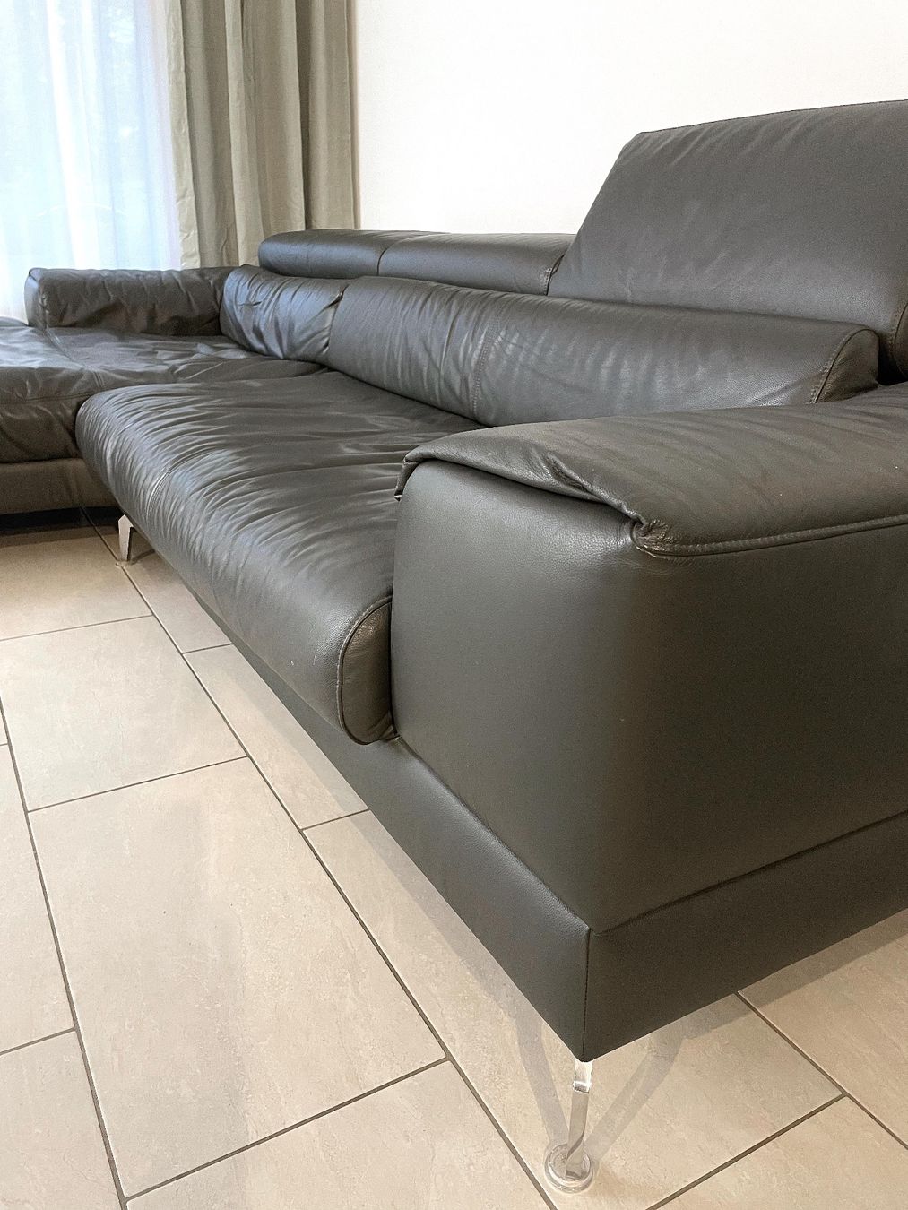 Sofas: Ecksofa Echtleder graphitgrau – Gebraucht aus Uster von Hotzli 4