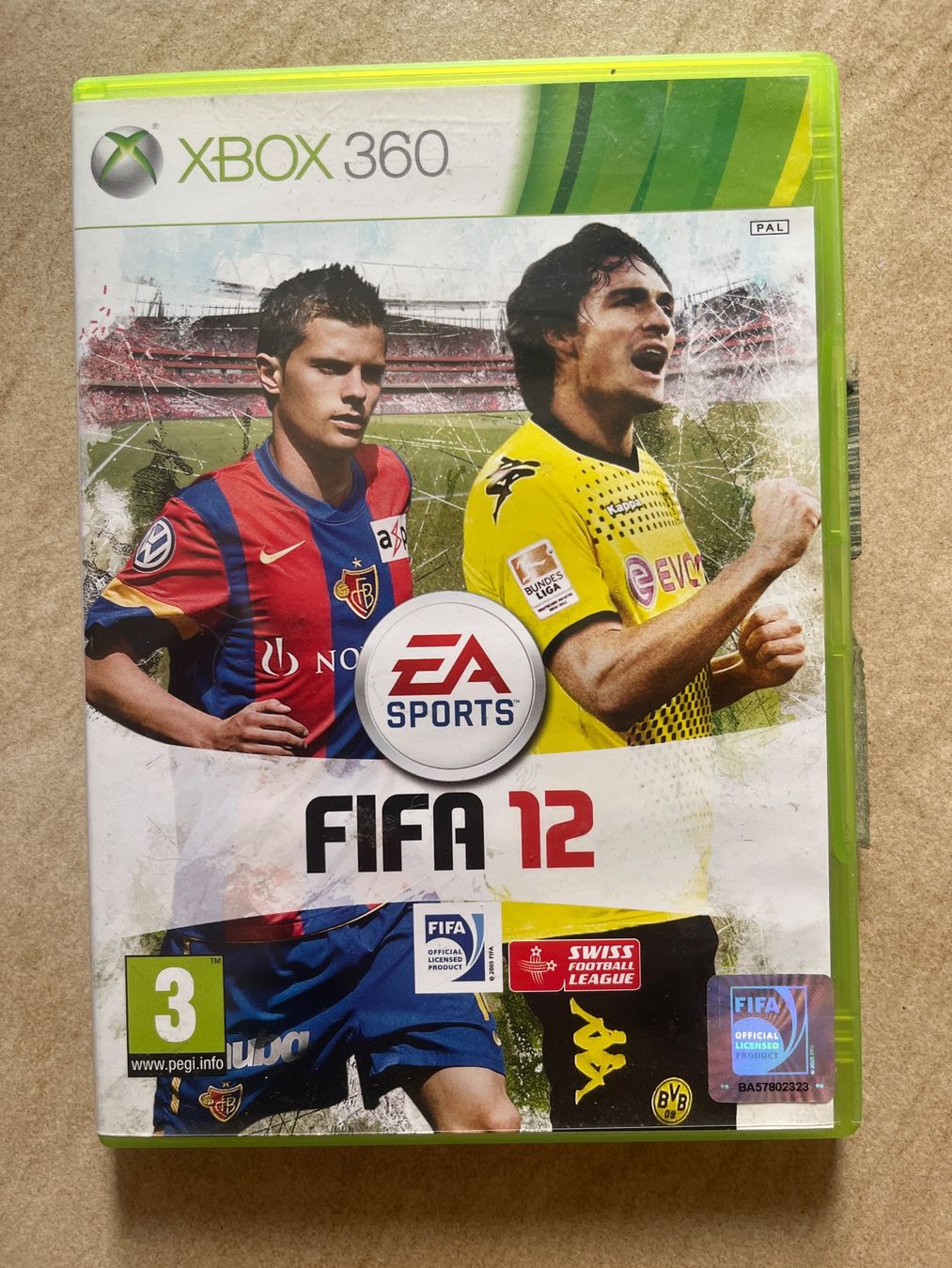 Microsoft Spiele: Jeu vidéo FIFA 12 pour XBOX 360 – Gebraucht aus Vernayaz von Darkfrost