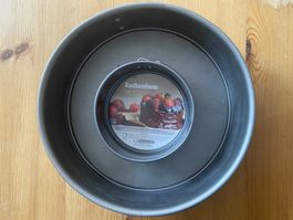 2 Moules à gâteaux 24cm et 12cm, parfaits pour Pâques 🍰
