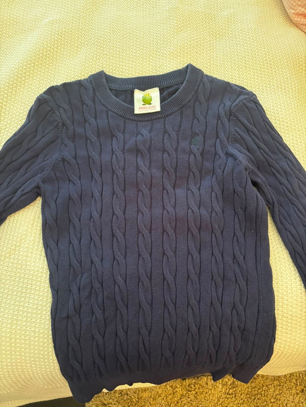 Princess goes hollywood Pulls & Sweat-shirts: Pullover mit Zopfmuster, Woman – D'occasion à Eglisau par Marc_J.