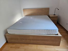 Bett / Bed (Bettgestell 160x200)