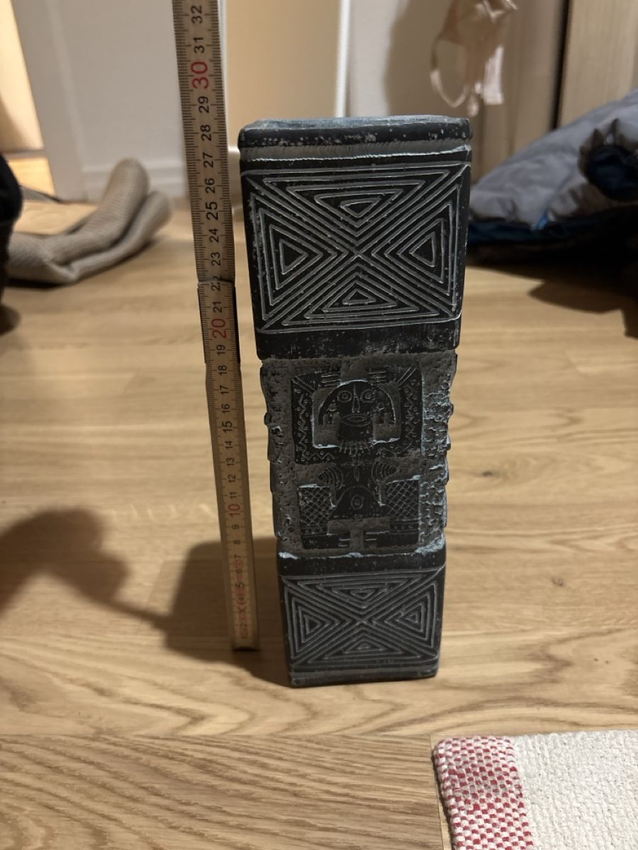 Vase & Récipients: Decorative square vase black grey acceptable condition – D'occasion à Basel par mai_q5gs 3