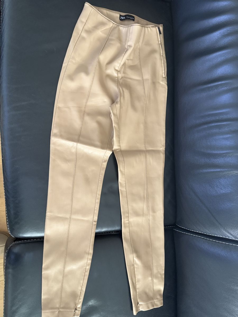 Zara Hosen: Zara Lederhose Beige/Hellbraun – Gebraucht aus Winterthur von yar_dpp8