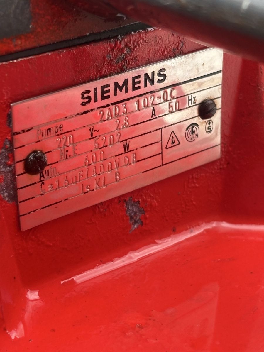 Pompe & Parti di ricambio: Wasserpumpe Siemens 2 AD3 102 – Usato da Obermumpf venduto da davetattoo 2