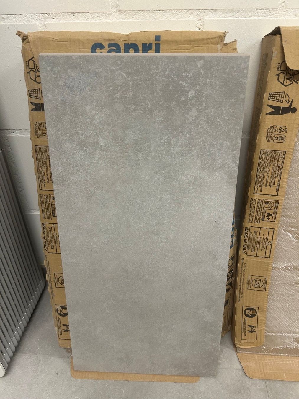 Revêtements de sol: Bodenplatten Capri 30 x 60 – Neuf avec emballage d'origine à Leuzigen par frankymate