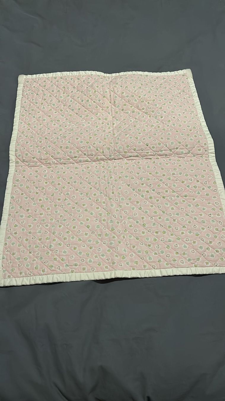 Decken: Trapuntina doppia 57x70 cm – Gebraucht aus Melano von H-Sara 1