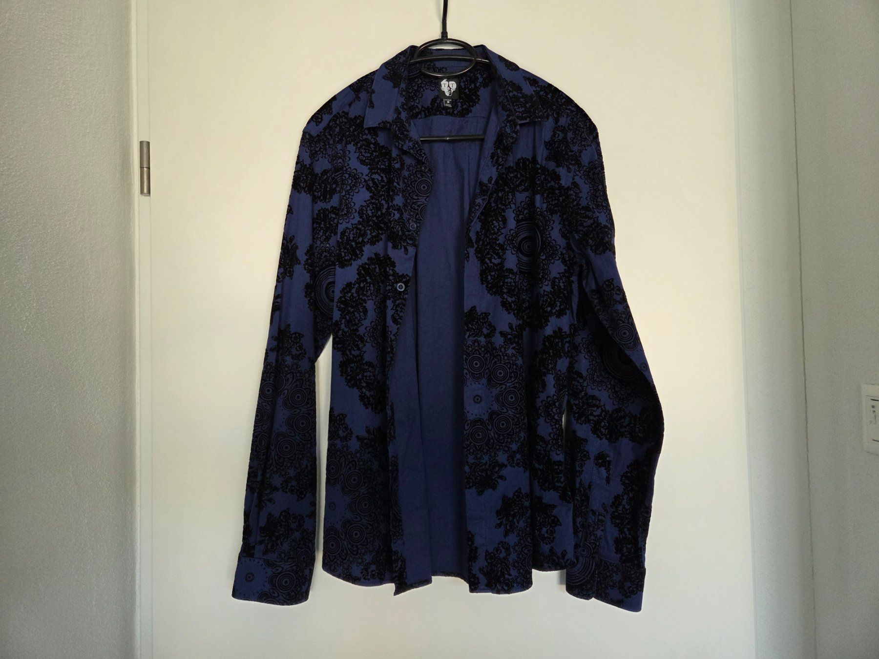 Camicie: Herrenhemd Twisted Taylor - Grösse M – Usato da Birmensdorf ZH venduto da arcticmonkey91