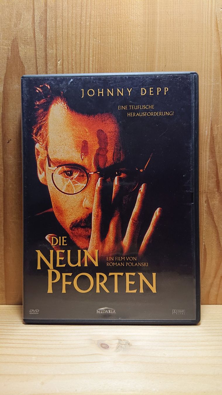 Tutti i DVDs: DIE NEUN PFORTEN DVD mit Johnny Depp – Usato da Wilderswil venduto da Exebub