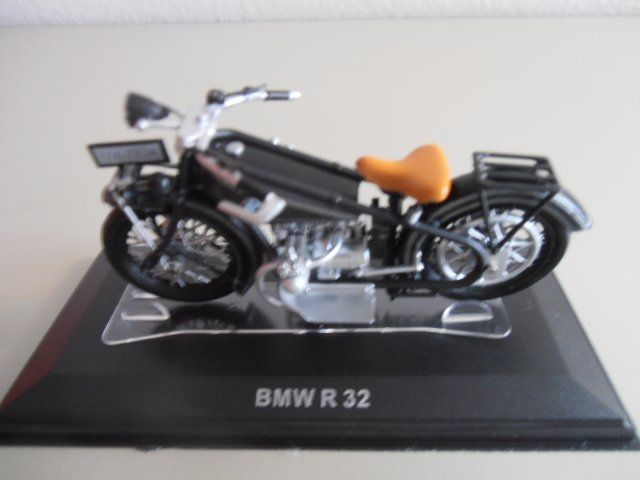Kit di modellismo & Modellini statici: BMW R 32 , 1:24 – Nuovo e nell'imballaggio originale da Goldach venduto da Feivel9 1