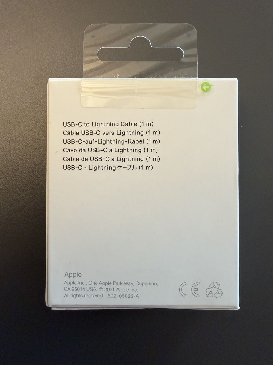 Apple Câbles: Original Câble USB-C vers Lightning Apple 1m neuf! – Neuf avec emballage d'origine à Vuisternens-Ogoz par PhilDr 1