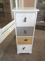 Kommode 4 Schubladen Weiss Grau Holz möbliert guter Zustand