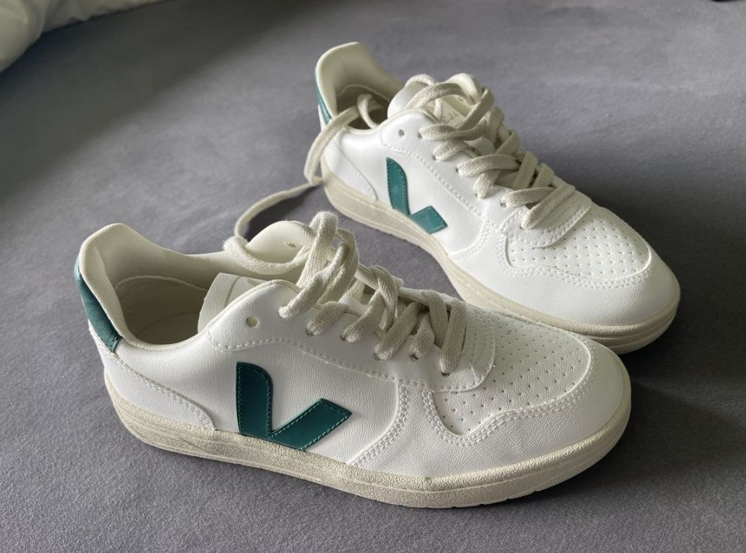 Scarpe da uomo: Veja sneakers – Usato da St. Gallen venduto da s.samy