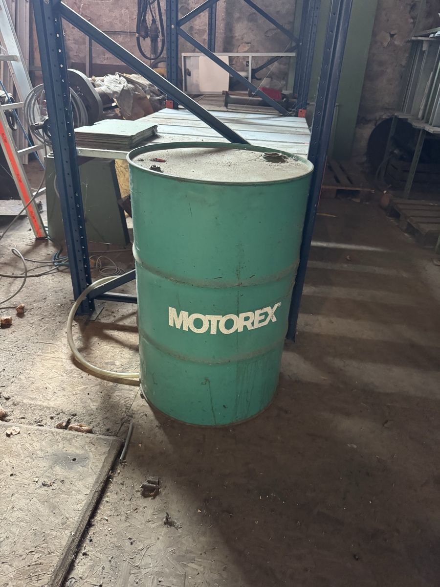 Zubehör: Motorex Fass aus Scheune – Gebraucht aus Zuchwil von Manzi.