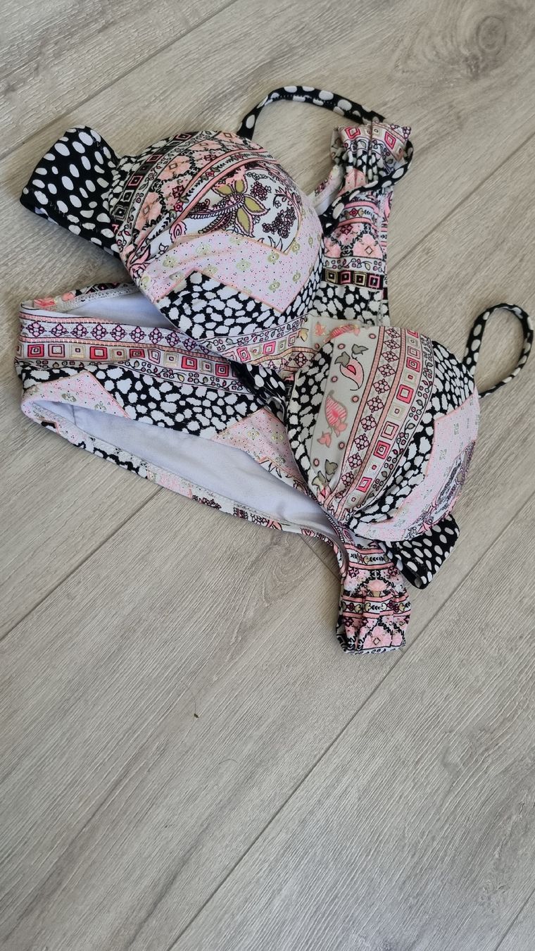Costumi da bagno & Bikini: Bikini neuwertig gr A 80B – Nuovo (secondo la descrizione) da Wigoltingen venduto da Zuckerfee84