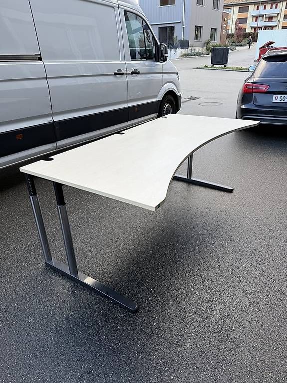 Scrivanie: Bürotisch Stabil höhenverstellbar – Usato da Burgdorf venduto da dkwhummel 7