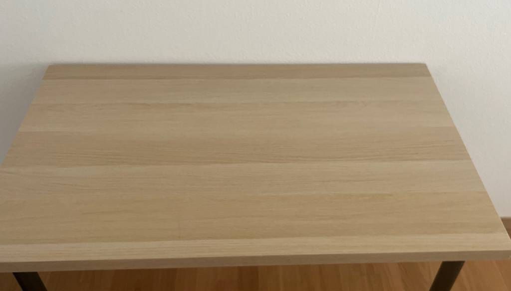 Scrivanie: Schreibtisch  – Usato da Oftringen venduto da heu_r6m6 1