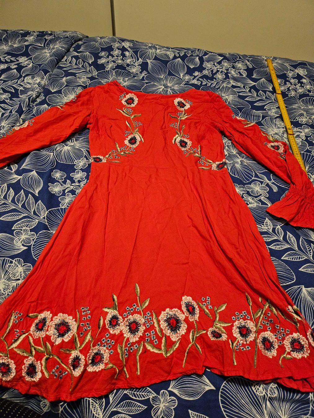 Vestiti: Sommerkleid gr 38 – Usato da Dietikon venduto da Eleda
