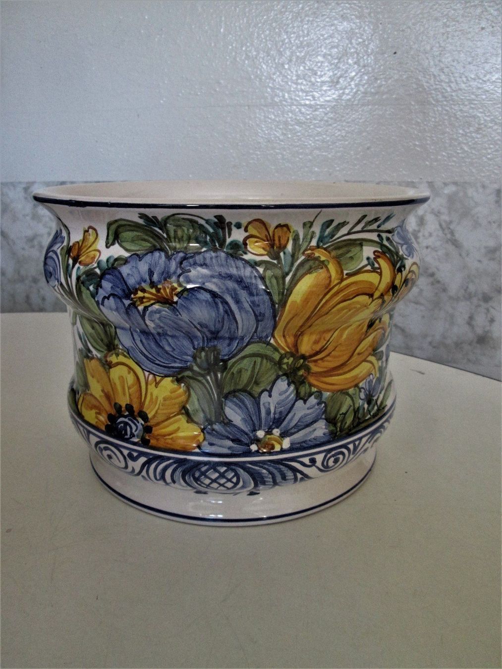 Vasi per fiori: Castelli Vase - Simonetti, handbemalt – Usato da Sementina venduto da babucia