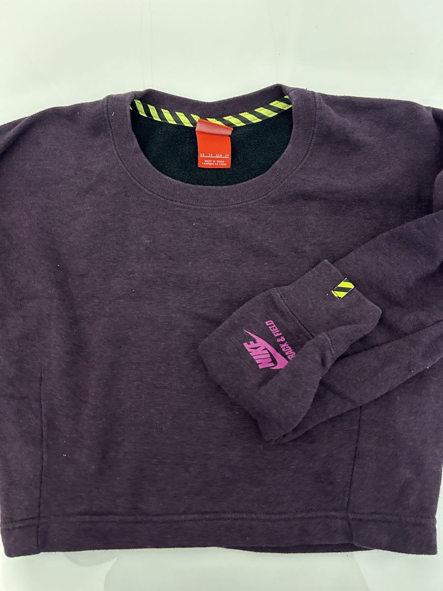 Nike Maglioni & Felpe: Nike Damenpullover, Grösse S, Lila – Usato da St. Gallen venduto da Mit_Preisvorschlag