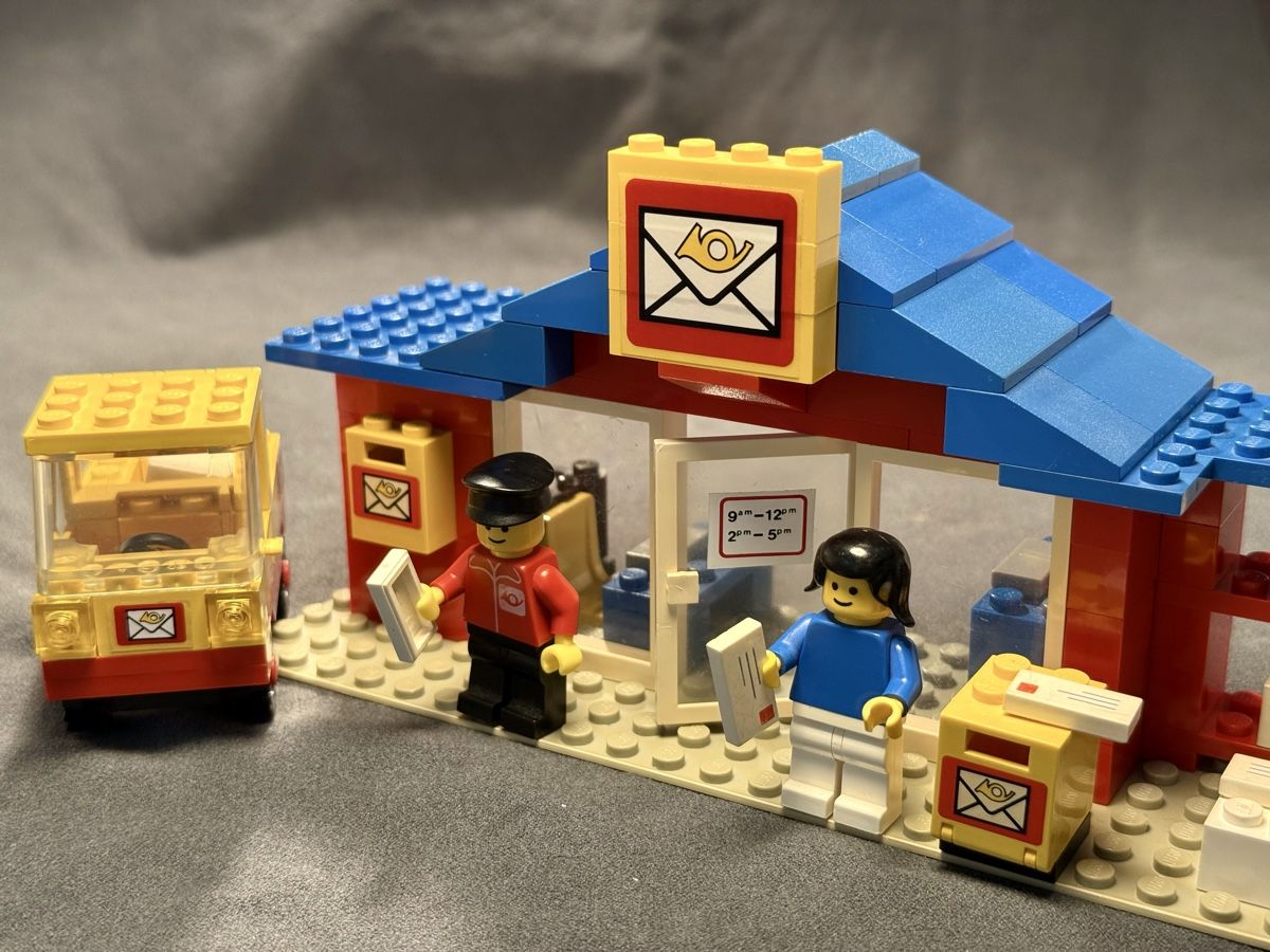 Lego Jouets: Lego 6362 Post Office – D'occasion à Bellinzona par Alby_C.