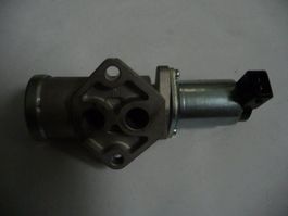 Leerlaufregler / Leerlaufstellmotor  77 00 744 614