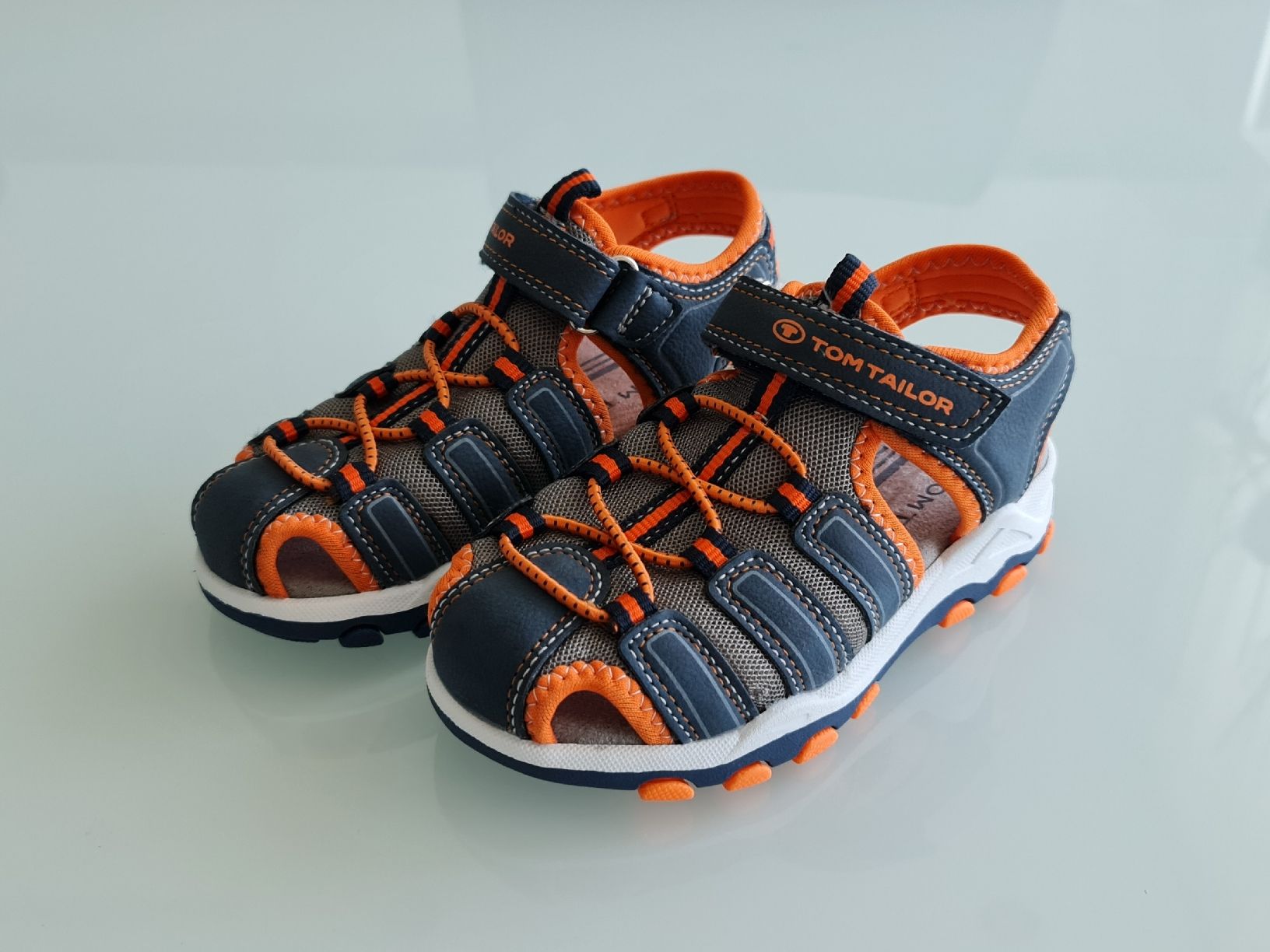 Tom Tailor Scarpe per ragazzi: Gr. 29 - Tom Tailor Kindersandalen, Neu – Nuovo e nell'imballaggio originale da Nürensdorf venduto da kin_2jn6