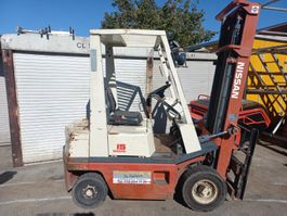 Stapler Nissan FG15 Benzinstapler Seitenschub , HH 3,8m