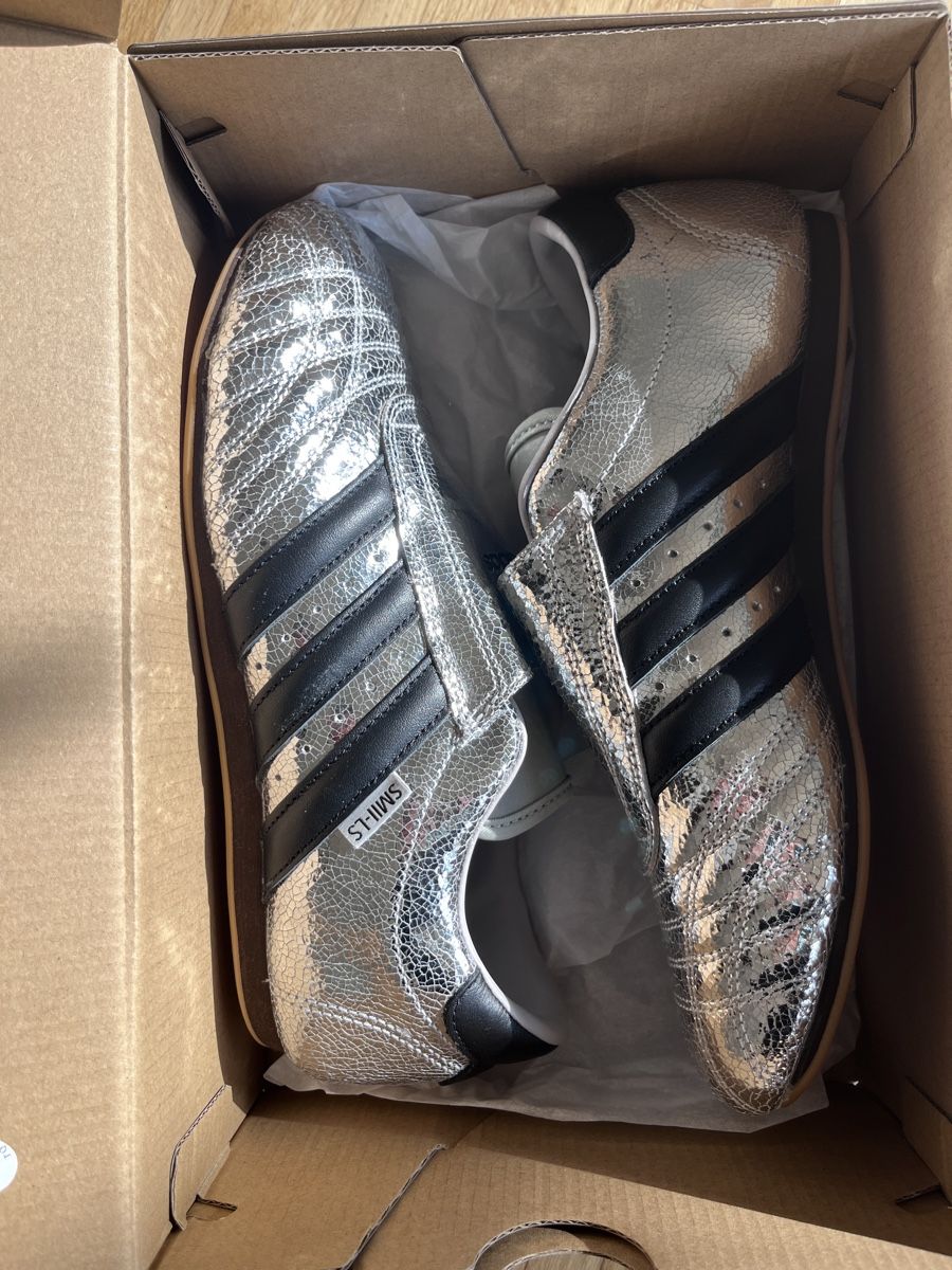 Adidas Scarpe da uomo: adidas taekwondo silver – Nuovo (secondo la descrizione) da Rombach venduto da akiromay