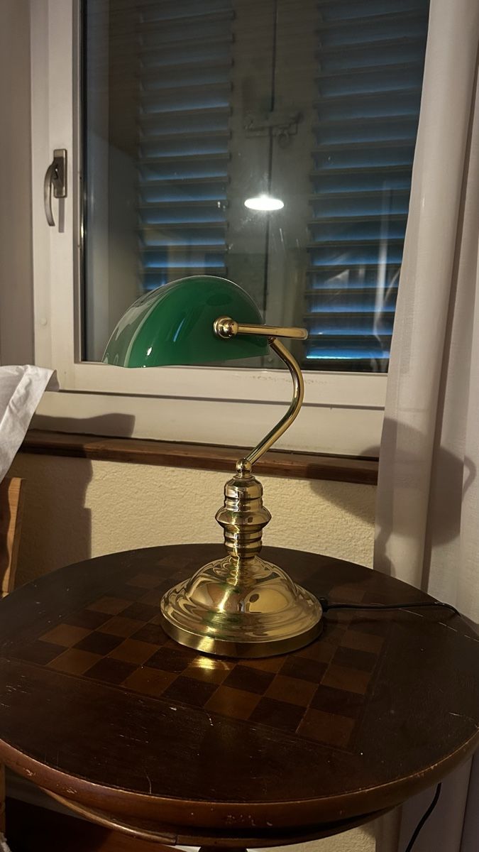 Lampade: Sehr schöne Tischlampe – Usato da Rorschach venduto da rebi1234 1
