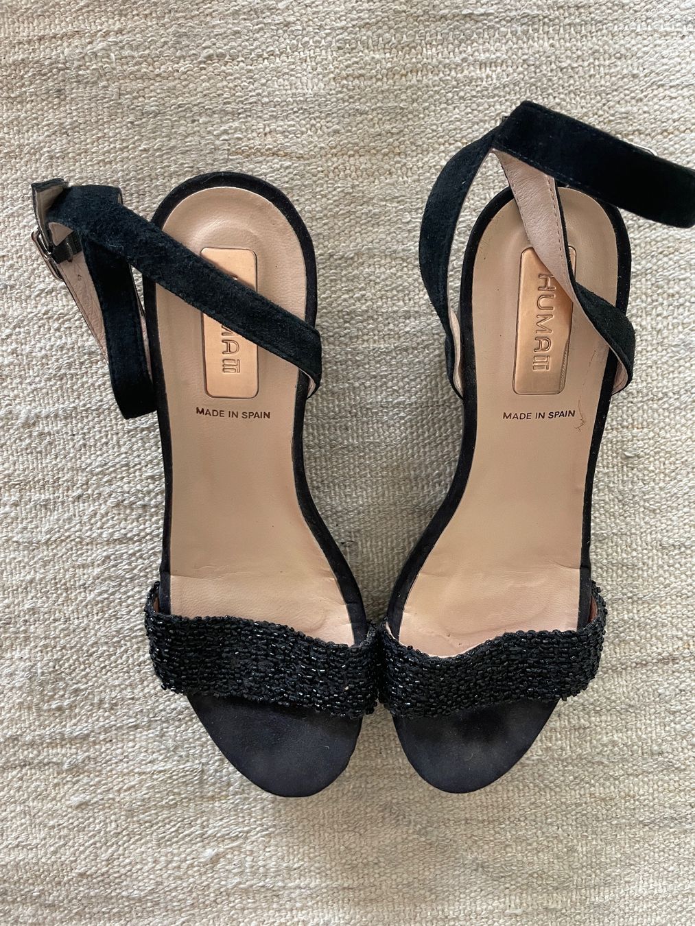 Scarpe da donna: schwarze Plateausandalen – Nuovo (secondo la descrizione) da Rüschlikon venduto da Brixen07 4