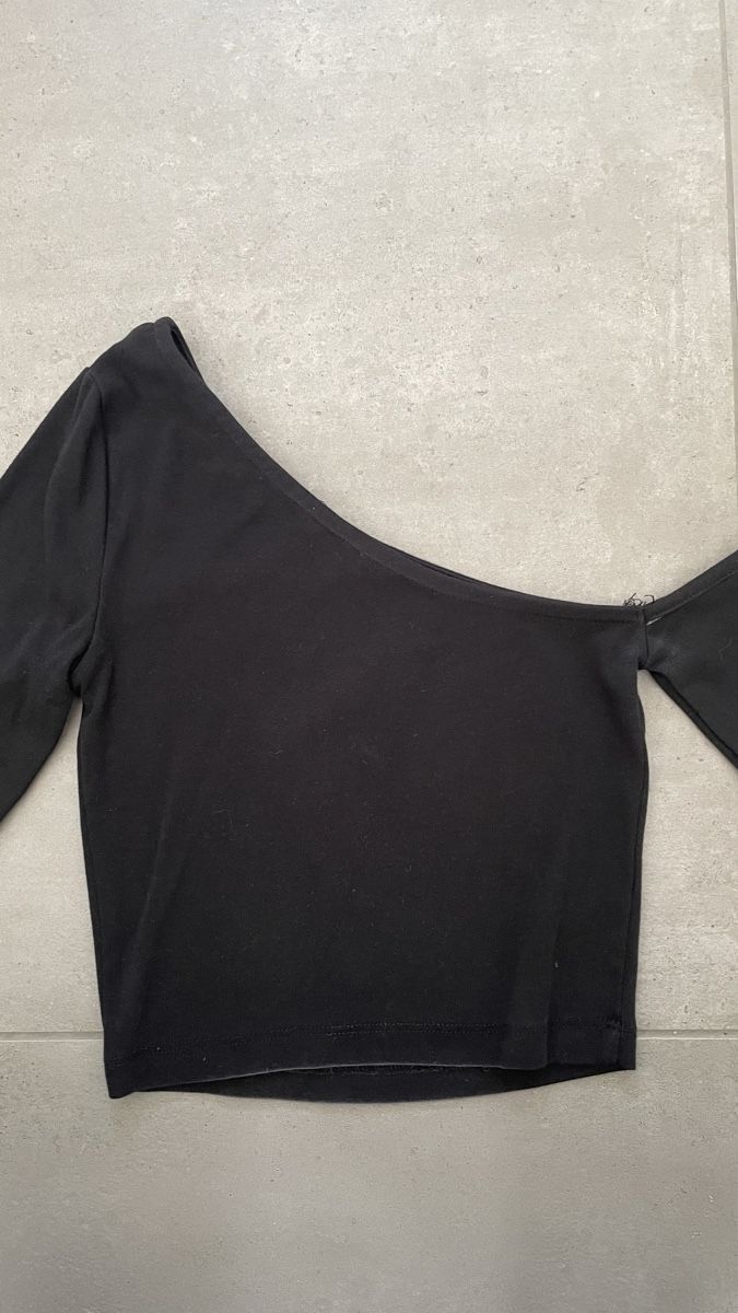 Stradivarius Top: Haut STRADIVARIUS taille S – Nuovo (secondo la descrizione) da Cortaillod venduto da seba15 1