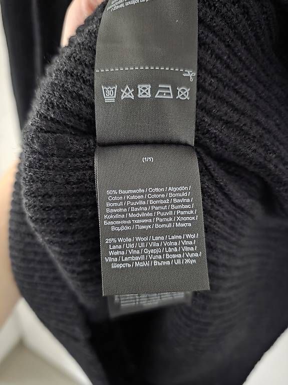 Comma Kleider: Strickkleid von comma, Gr. 36  Schwarz – Gebraucht aus Frümsen von mar_7jzg 3