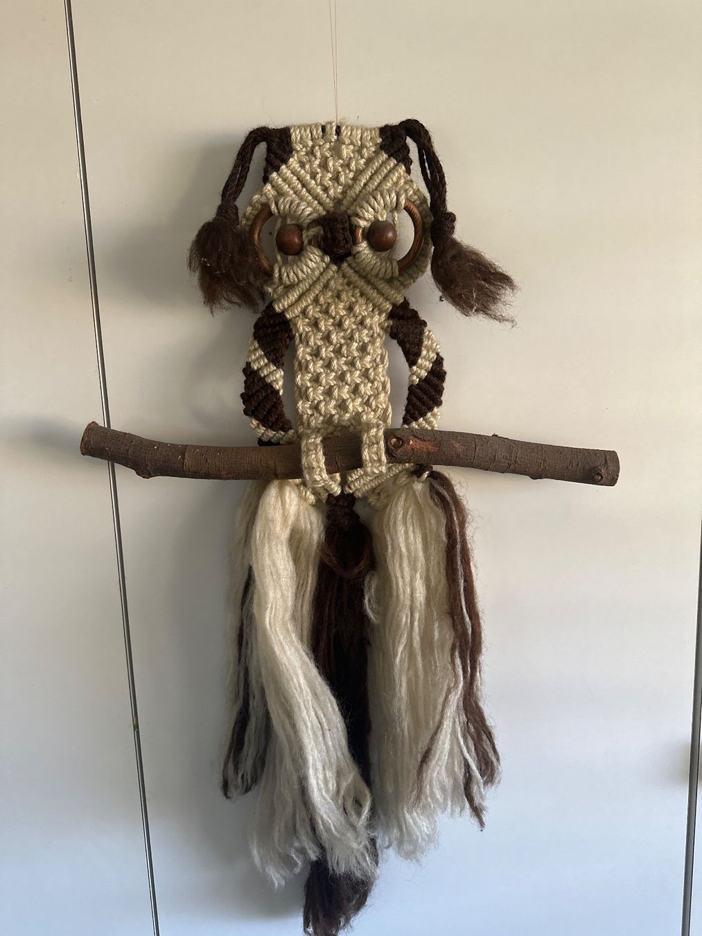 Tutte le decorazioni: Wandbehang Eule Makramee braun beige gebraucht – Usato da Chur venduto da Tenorio