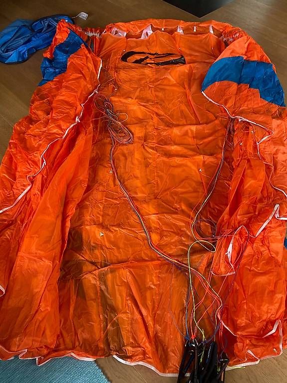 Ozone Flug- & Drachensport: Gleitschirm Ozone Buzz Z7 S – Neu (gemäss Beschreibung) aus Frutigen von Cumulusgeilus 1