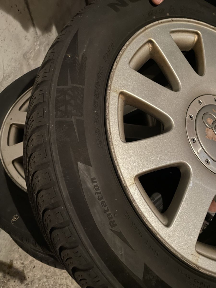 Audi Felgen: 4 Felgen mit Pneu – Gebraucht aus Eyholz von gru_t8lx 2