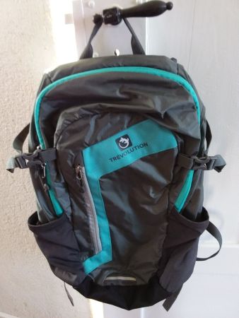 Trevolution Wanderrucksack, Top Zustand, ideal für Sommer!