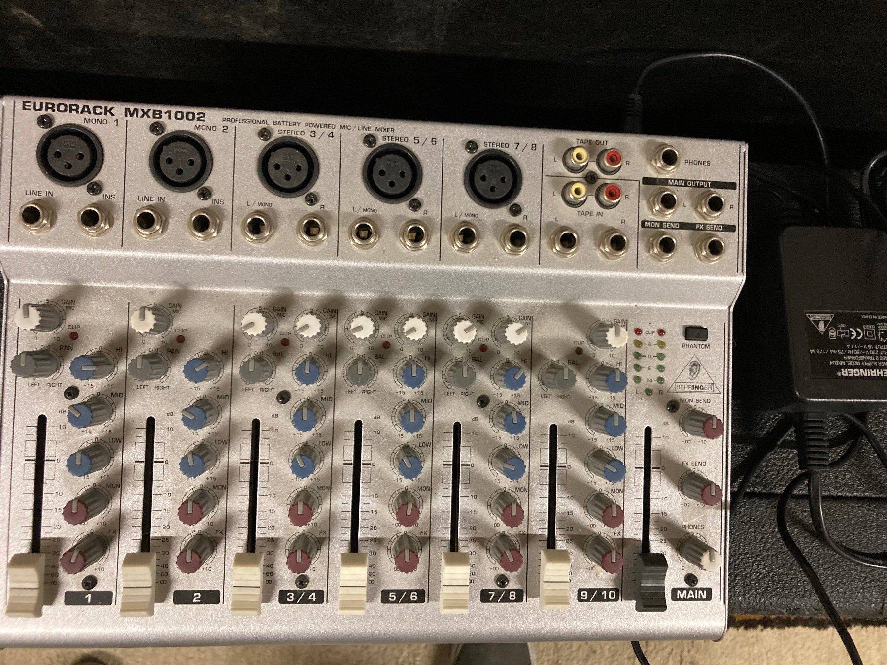 Behringer Mischpulte: Beringer Eurorack MXB1002 – Gebraucht aus Dübendorf von Fendi07