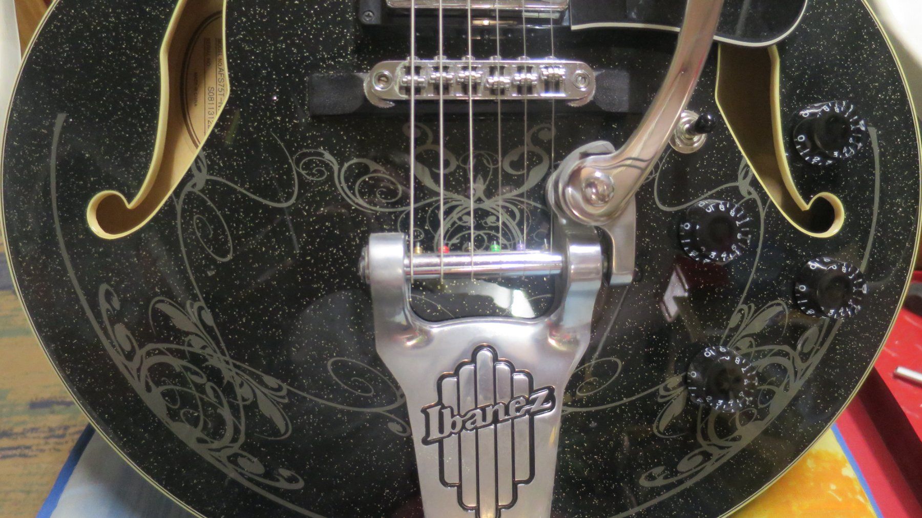 Instruments de musique: Ibanez Artcore E-Gitarre – D'occasion à Zürich par tomarowean 4