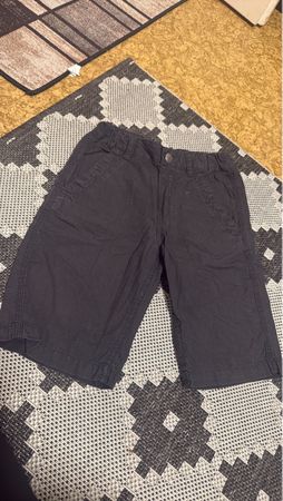 H&M Kinder Shorts, Top Zustand, Grösse 122, Sommer bereit!
