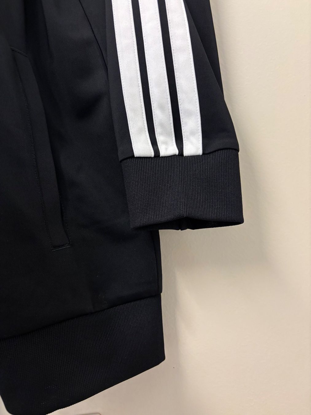 Adidas Jacken: Adidas Trainingsjacke – Neu und originalverpackt aus Zürich von mc_mike77 2