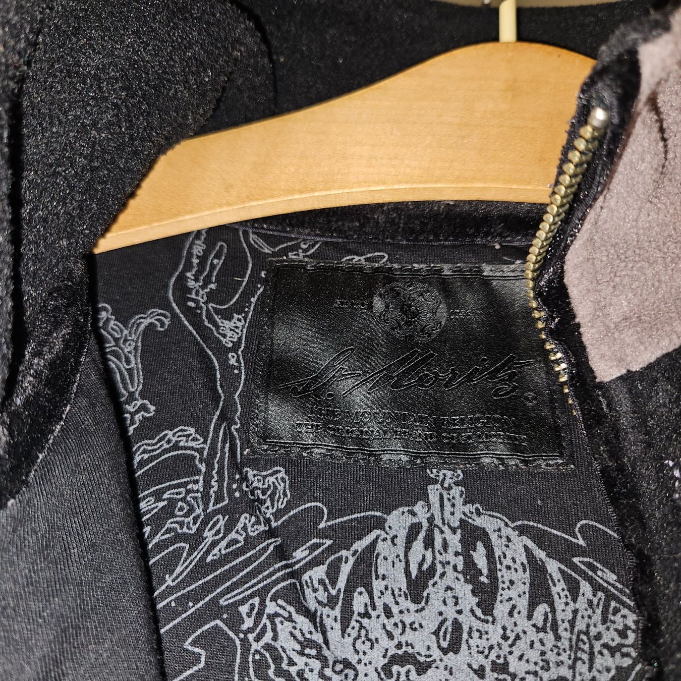 Jacken: Fleece Jacke von St. Moritz, Grösse S Schwarz – Gebraucht aus Embrach von Lilly2021 2