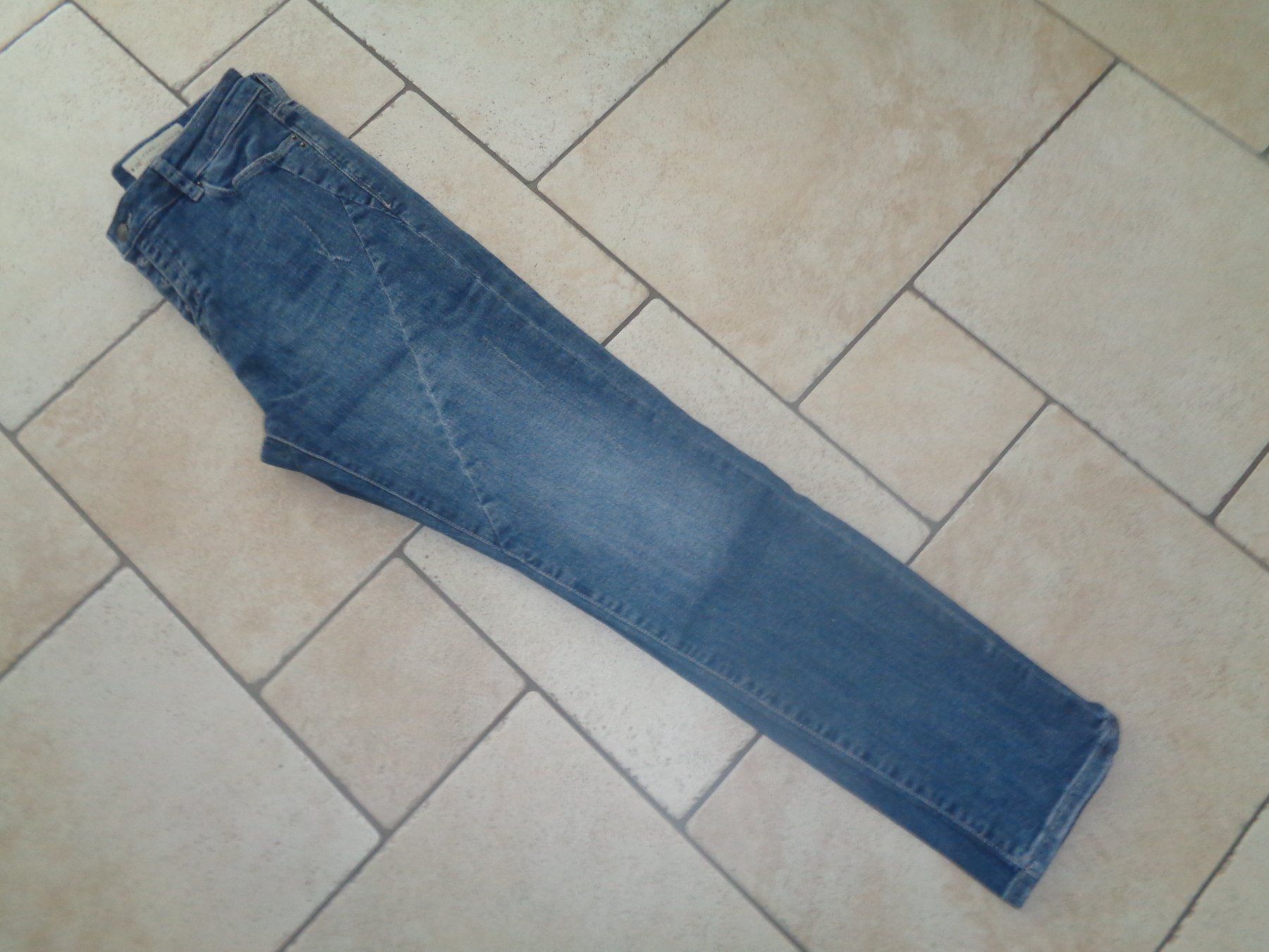 Esprit Jeans: Jeans  Esprit  Grösse W28 – Usato da Kreuzlingen venduto da Robi-2003 5