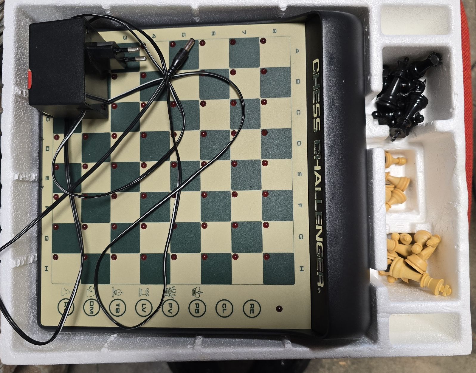 Giochi: Fidelity Sensory Chess Challenger 9  – Usato da Courtemaîche venduto da justine21 5