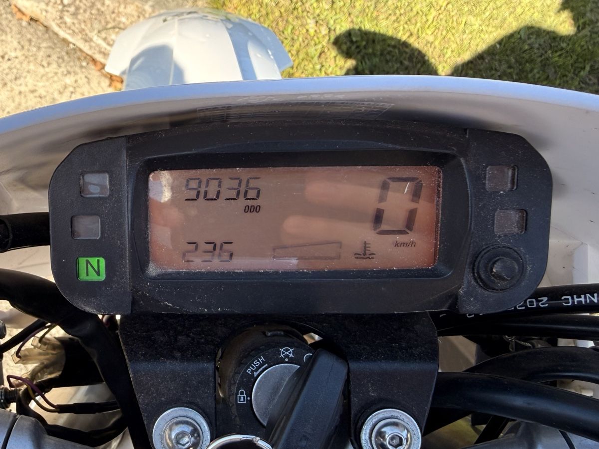Strasse: Aprilia 125 SX 2021 – Gebraucht aus Les Breuleux von leo_160205 3