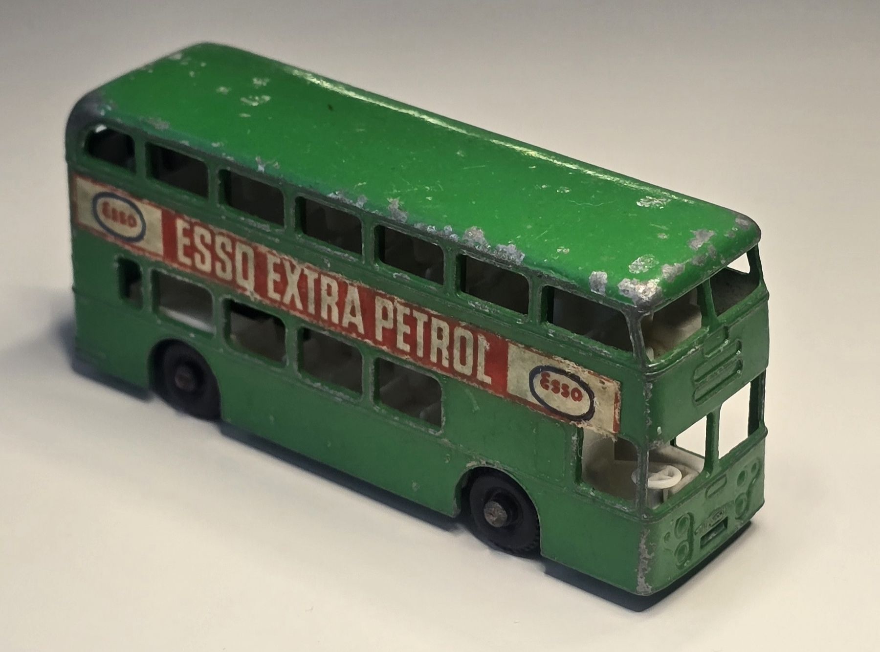 Matchbox Modellini d'auto: Matchbox Daimler Bus – Usato da Kirchberg BE venduto da HotWheelsSammler