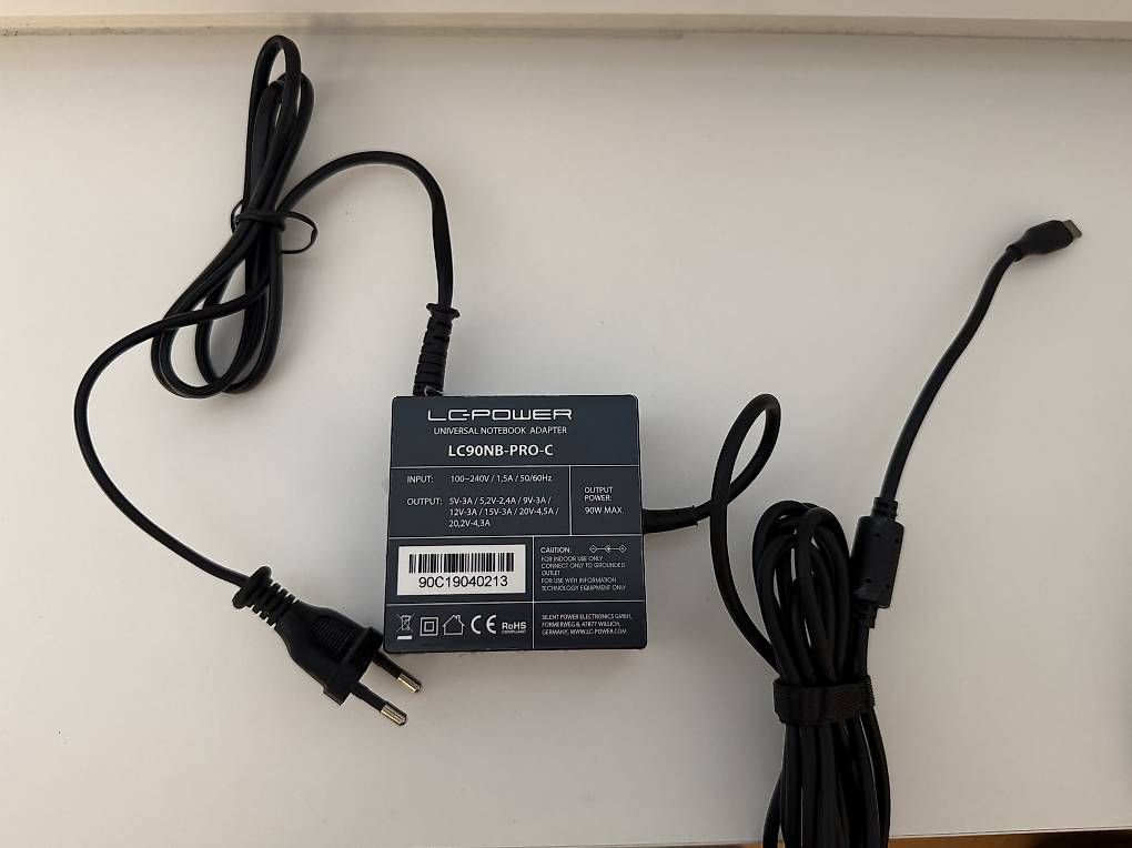 Docking station: Laptop Dockingstation + 90W Netzteil – D'occasion à Zürich par Pper 3